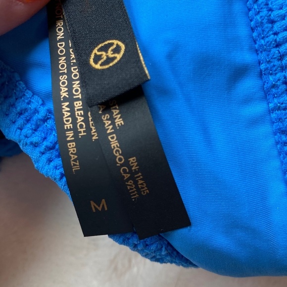 New (but NO tag)! Vix Paula Hermanny Dune Nissi Bikini top Size M - Picture 5 of 9